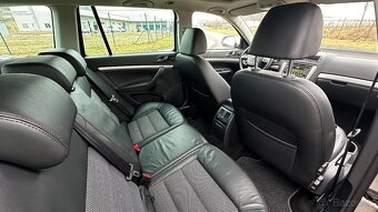 ŠKODA OCTAVIA 2.0 TDI DSG - 12