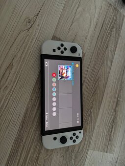 Nintendo switch oled - 12