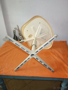 Stará OTOČNÁ židle kov a plast polohovací - 12