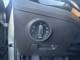 Škoda Superb 1.8TSI 132kW L&K DSG - 12