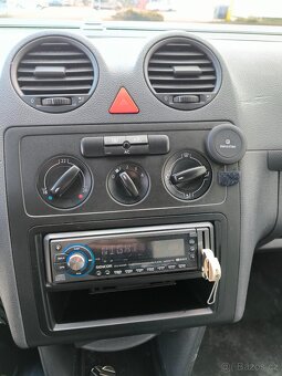Volkswagen Caddy 2.0 CNG Van – vestavba - 12