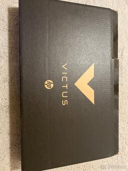 HP Victus - 12
