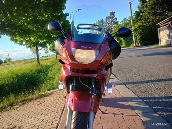 Honda deauville 650 NTV - 12