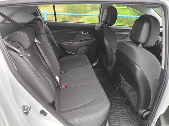 Kia Sportage 1.7 CRDI - 12