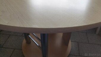 Rozkládací jídelní stůl kulatý / oválný - 12