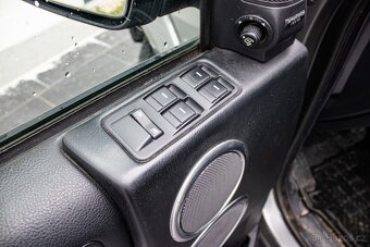 Land Rover Discovery 2.7 TDV6 HSE A/T. - 12