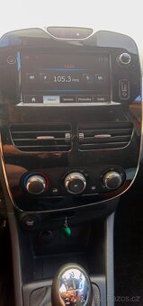 RENAULT CLIO IV - 20500km, garážovaný,  nebouraný - 12