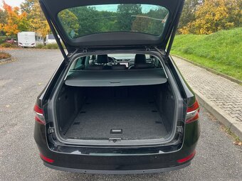 Škoda Superb 3 kombi 2,0Tdi 147kW, r.2021 - 12