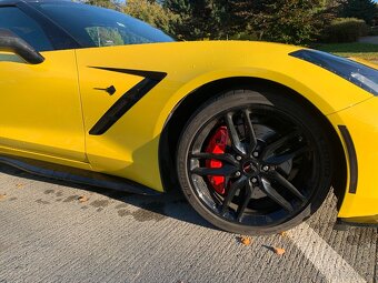CHEVROLET Corvette C7 6.2 V8 - 12