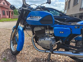 ČZ 175/487 , r.v.1986 - 12