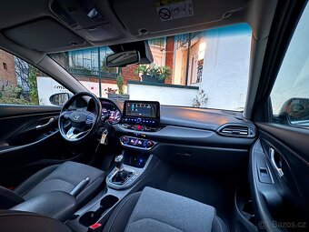 Hyundai i30 kombi 1.5 TGDI, SMART, 2022, ČR - 12