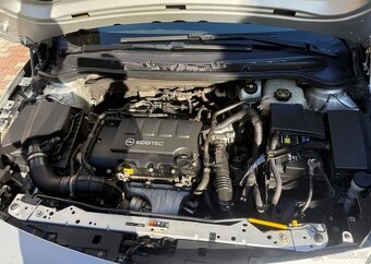 Opel Astra 1,4i / 103kw . Tažné serviska benzín - 12