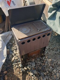 Kamna Petry, Elit, starožitný - 12