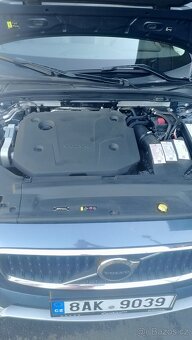 Prodám Volvo V90 Cross Country B4 Mild Hybrid - 12