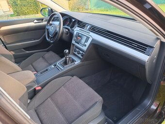 VOLKSWAGEN PASSAT 1.6 TDI, NAVI,LED,PRAV.SERVIS - 12