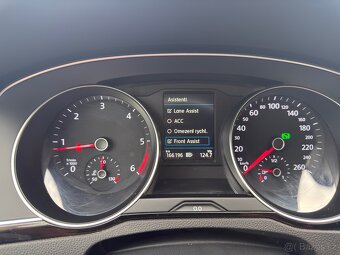 VW PASSAT 2.0TDI 110kw ELEGANCE WEBASTO DSG MATRIX ACC 2021 - 12