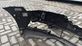 Světlo LED,přední nárazník a Škoda Superb III fl - 12