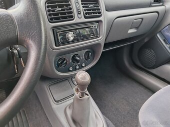 benzínový Renault Clio 1.2 - 12