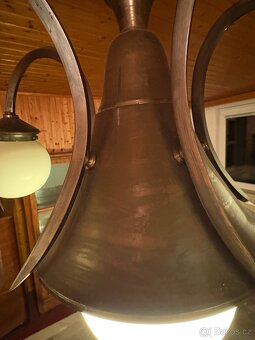 Prodám starožitný nábytek (komoda, stůl, lustr…) - 12