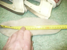 kolo,brusle, koloběžky,skateboard,míče - 12