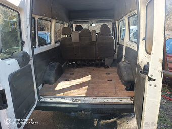 Ford Transit - 12