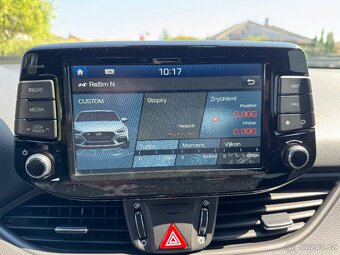 HYUNDAI I30N PERFORMANCE - 12