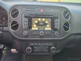 VW GOLF PLUS 2.0 TDI DSG STYLE + ZIMNÍ KOLA - 12