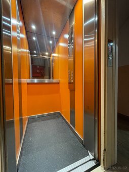 Prodej bytu 3+1 s lodžií ve Stráží pod Ralskem. - 12