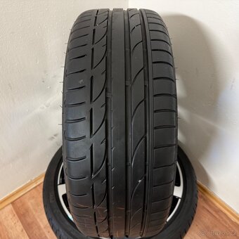 KRÁSNÁ VW T-ROC 5x112 R19 ET47+LETNÍ 225/40R19 7mm - 12