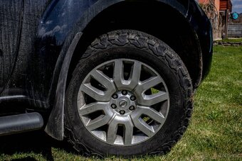 Nissan Navara DoubleCab 3.0 V6 dCi Platinum A/T Long - 12