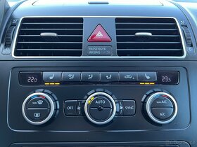 Volkswagen Touran 1.6 TDI 77kW DSG, NAVI. - 12
