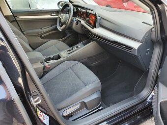 VW Golf 8 Variant Life 2.0TDI 110kW DSG Ambient FULL LED ACC - 12