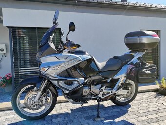 Honda xl 1000 Varadero - 12