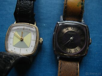 STARÉ HODINKY  NA NÁHRADNÍ DÍLY 30 KS - 12