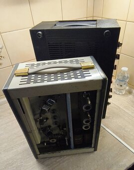 Dynacord 2x páskové echo - 12