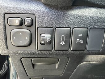 Toyota Auris 1.8 VVT-i HYBRID 1.MAJITEL KAMERA VYHŘ.SEDADLA - 12