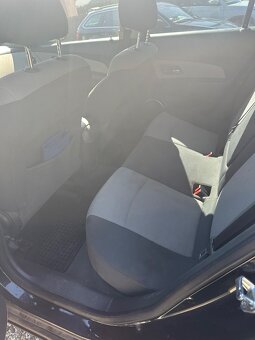 Chevrolet cruze 1.8 i 16V LT 104 kW - LPG - 12