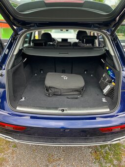 Q5 Hybrid - 12