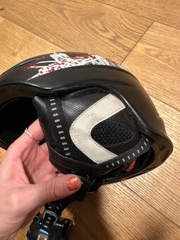 Lyžařská přilba s brýlema vel. L - 12