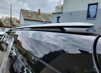 Kia Carnival 2,2-9míst-REZERVACE - 12