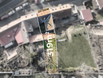 Prodej rodinného domu v původním stavu, se zahradou - 12