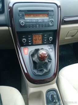 Fiat croma 1.9 JTD 88kw - 12