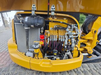 Pásový bagr Caterpillar CAT 305E2, r.v. 2019 - 12