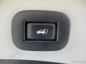 NISSAN X-Trail 1,6 dCi 130 Tekna Automat Pano 2015 - 12