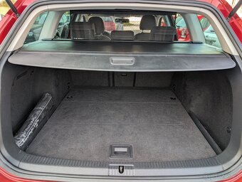 VW GOLF 7 VARIANT1.4TSi 92kW LOUNGE NOVÉ BRZDY - 12