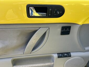 VW NEW BEETLE 2.0 85kW - 12