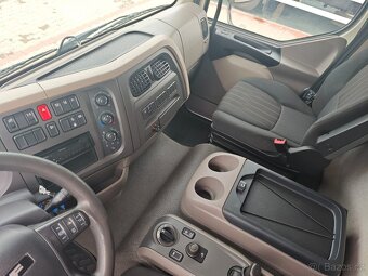 DAF LF 230, 12t, 18 palet, klima + HR čelo - 12