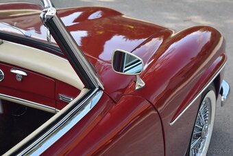 Mercedes-Benz 190SL - 12