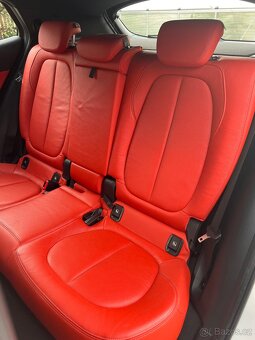 BMW X2 xDrive20d - model M sport - pohon 4x4- bílá - 12
