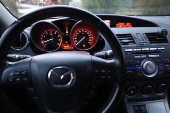 Mazda 3 2.0 MZR 110kW Automat - 12